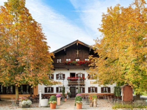 Отель Landhotel Kistlerwirt  Бад-Файльнбах